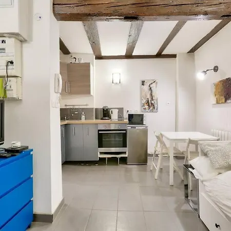 Appartamento Charming Studio Historical Center Of